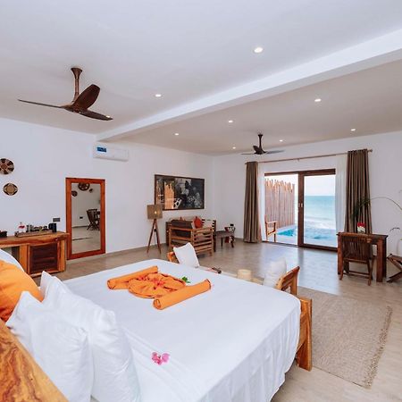 Pongwe Beach Hotel Luaran gambar