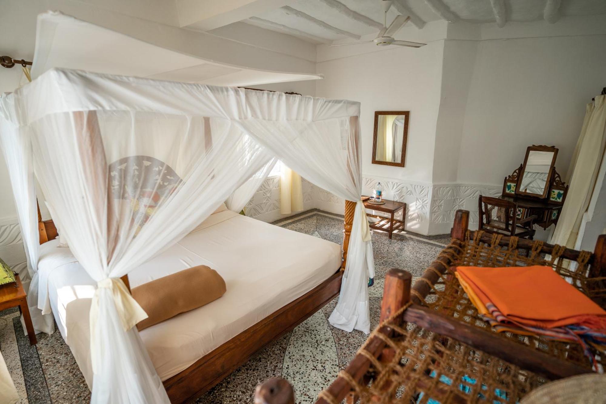 Pongwe Beach Hotel Luaran gambar